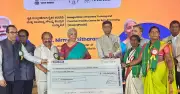 FM Nirmala Sitharaman Promotes Yadgir Groundnut at Farmers' Centre Inauguration
