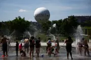 France Endures Record-Busting 40°C Heat Wave as Red Alerts Spread Across Country