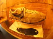 How a Waffle Iron Revolutionized Running Shoes: Bill Bowerman's Iconic Innovation