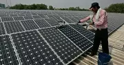 India's Rooftop Solar Boom: Regional Divide Widens, Report Finds