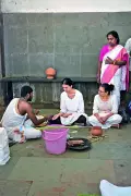 Indira Lankesh's Last Rites Led by Granddaughter Esha, Defying Tradition