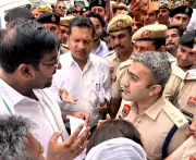 INLD Protest Turns Heated as Arjun Chautala Clashes with SP in Rohtak