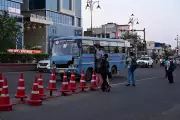 Jaipur's Deteriorating Mini Buses Raise Safety and Pollution Concerns