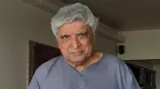 Javed Akhtar Hits Back at Islamophobic Trolls, Reiterates He's an Atheist