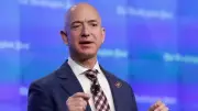 Jeff Bezos Says Airbnb Not to Blame for High Rents in New York City