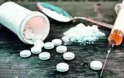 Kochi Excise Seizes 23.42g Heroin in Perumbavoor Lodge Raid, Five Held