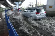 Madurai Faces Waterlogging After Heavy Rainfall, Traffic Disrupted