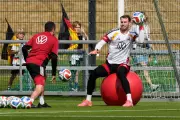 Manuel Neuer to Retire from International Football After 2026 World Cup