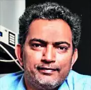 Meerut-born scientist's HySIL microscope tech cuts costs, boosts 3D imaging