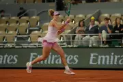 Mirra Andreeva storms into French Open semifinals with dominant win