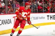 NHL Reminds Teams of Tampering Rules After Blackhawks-Mikheyev Talks