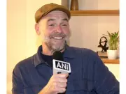 Paul Blackthorne recalls Aamir Khan's washroom pep talk before 'Lagaan' wager scene
