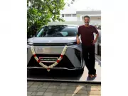 Prabhu Deva Receives MG M9 Presidential Limousine from MG SELECT