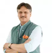 Sarojininagar MLA Rajeshwar Singh urges stronger national system to block stolen phones