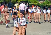 School Transport Fares Hike in Ahmedabad: Rickshaw, Van Rates Up From 2026
