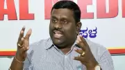Supporters of MLA Raghavendra Hitnal Protest Outside Siddaramaiah's Home