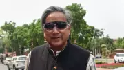 Tharoor Counters Delimitation Debate with Salary Analogy, Challenges Naidu