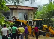 Tourism Dept Demolishes 21 Illegal Structures at Calangute Beach