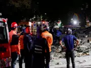 Trump Pledges US Aid for Venezuela Quake; USGS Warns Death Toll May Reach 100,000