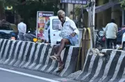 Unidentified man dies after being run over by truck in Chennai's Royapuram