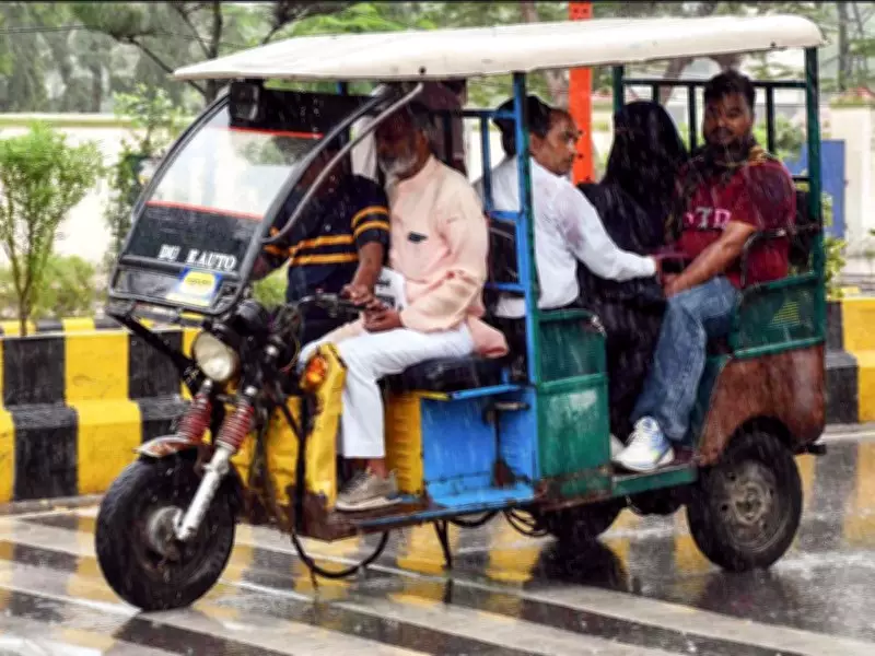 Apps Stalling E-rickshaws Ordered to Be Taken Down by Government