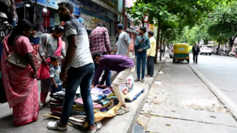 Bengaluru: Malleswaram vendors asked to pay Rs 5,000 each to fight footpath clearance