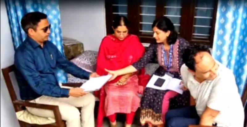 Bilaspur DC Conducts Door-to-Door Census Survey in Town