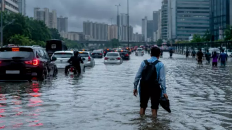 Gurugram Heavy Rain Leads to Waterlogging, Netizens Joke 'Venice 2026'