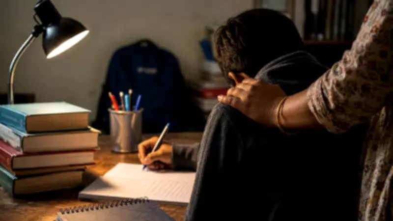 Mother's Grit Helps Two Kota Students Secure IIT Seats