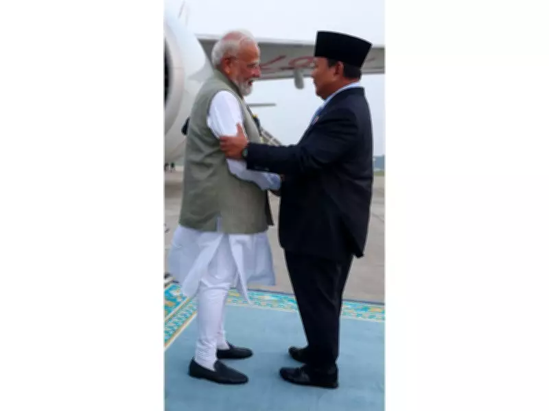 PM Modi Touched by President Subianto's Welcome at Jakarta Airport