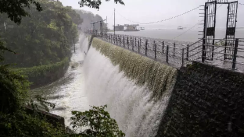 Powai Lake Overflows as Heavy Rain Hits Mumbai Amid Water Crisis