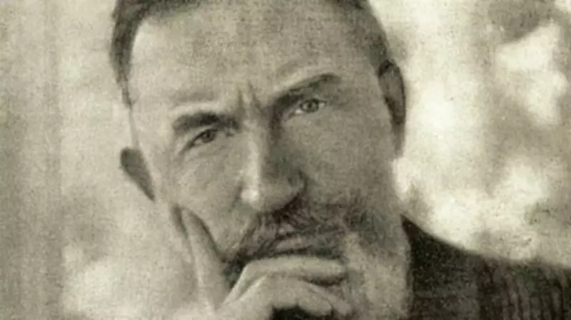 Progress Impossible Without Change: George Bernard Shaw Quote of Day