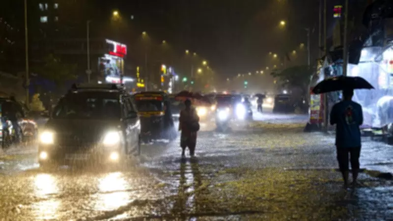 Six Days of July Rain Reduces India's Rainfall Deficit to 20%