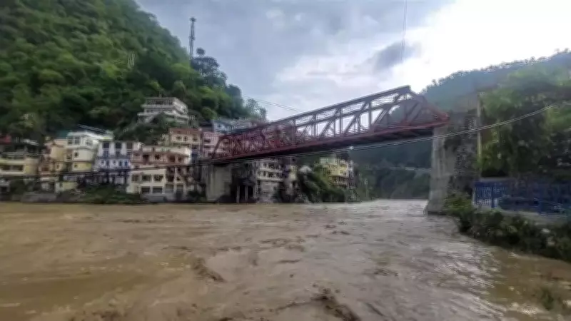 Uttarakhand: Heavy Rain Triggers Rockfall, 32 Roads Closed