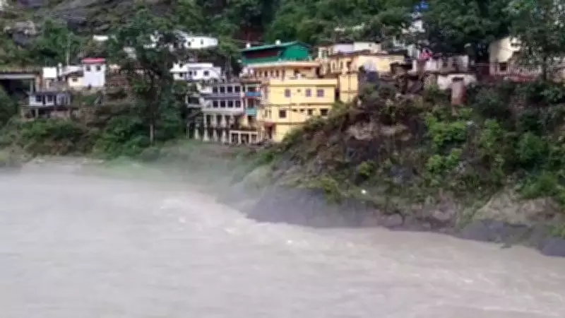 Uttarakhand Rain Alert: Landslides Block Badrinath Highway, Kedarnath Route