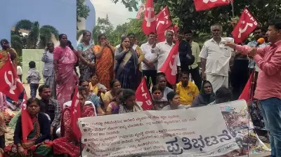Bengaluru Street Vendors Protest Footpath Eviction Drive, Warn of Citywide Bandh