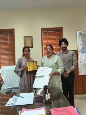 Dr Seema Garg Honoured by Punjab Govt for Public Healthcare Work