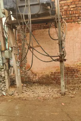 Hisar Residents Flag Safety Risk Over Exposed High-Voltage Transformer Fuses