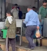 Viral Samosa Train Video False: Railway Officials Clarify Operational Halt